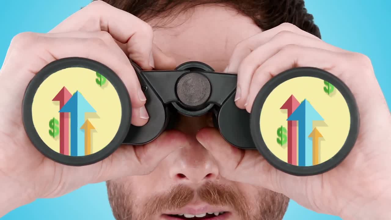 쌍안경을 통해 보는 남자