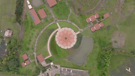 Aerial-top-down-footage-of-the-Baha’i-House-of-Worship-in-Cali,-Colombia