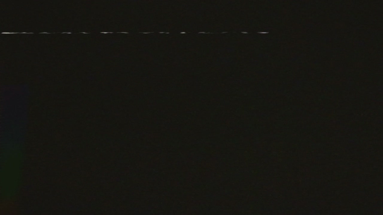 viejo televisor. error de glitch daño de video. ruido de señal. error. error de sistema. diseño único. mala señal. sin señal. vhs. daño a la pantalla efectos y artefactos de televisión. vxs. mala interferencia. retro 80s, 90s