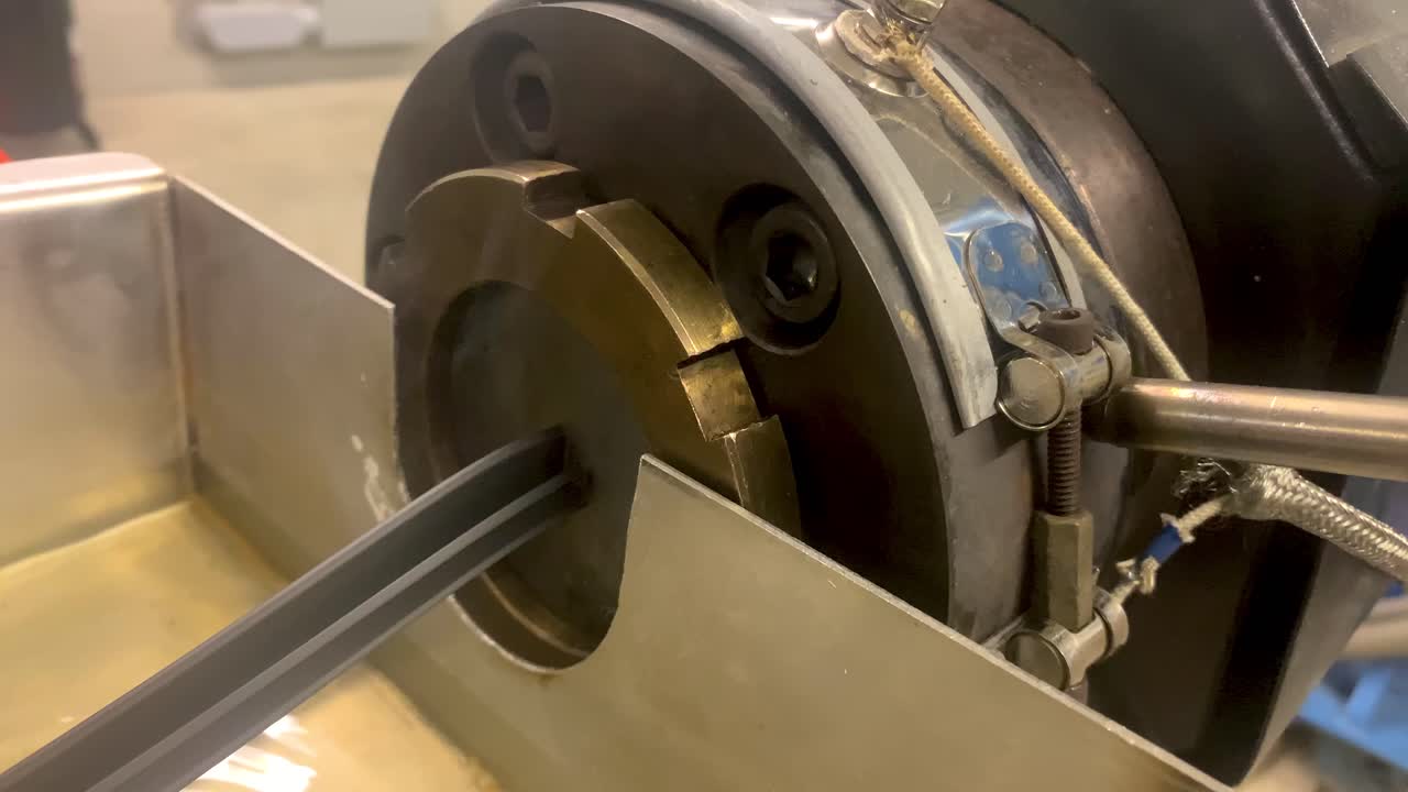 열가소성 엘라스토머 tpe의 압출 제조 공정