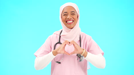 Face,-nurse-and-Muslim-woman-with-heart-hands