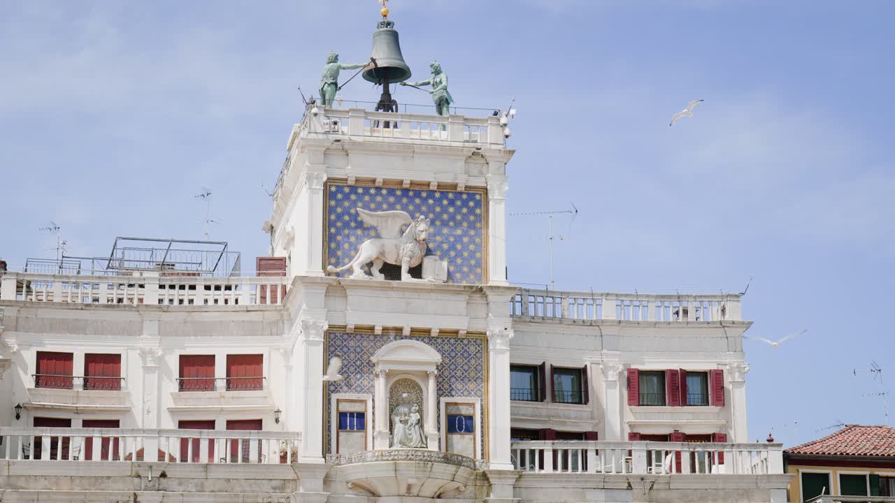 Olidoro and Migliabecco figurines, Venice clock bell tower San Marco