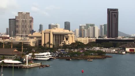 Prince-Jonah-Kuhio-Kalanianaole-Federal-Building,-Honolulu,-Oahu,-Hawaii