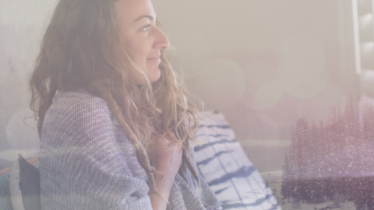 animación de paisaje de invierno sobre mujer biracial