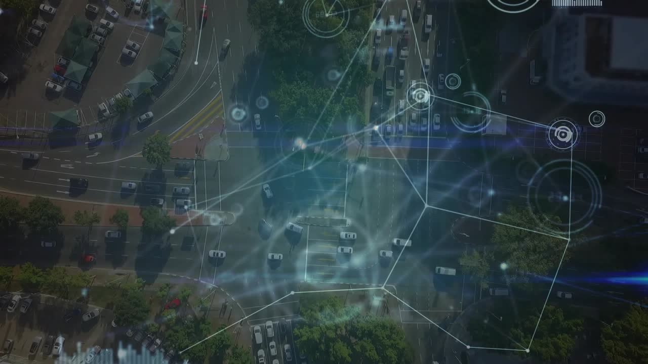 Sovrapposizione di attivazione HUD su intersezione, nodi che si illuminano, formando una rete per tracciare il traffico
