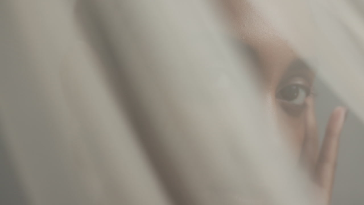 mujer, arte y belleza, tela en el estudio