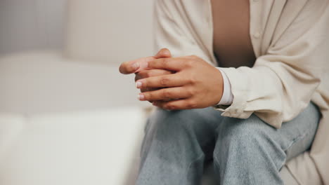 mujer en sesión de asesoramiento