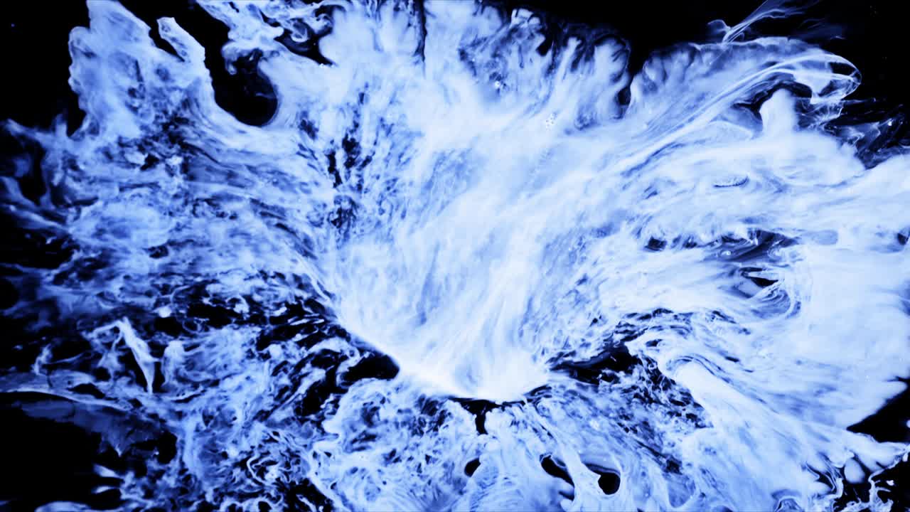 azul colores cósmicos hermosa reacción líquida | universo de color superficie móvil pintura macro aceite azul negro y amarillo | nebulosa de hubble de la nasa