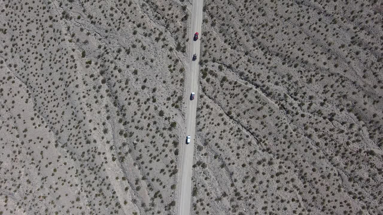 지프 연대기: 자연의 도전을 정복하는 것