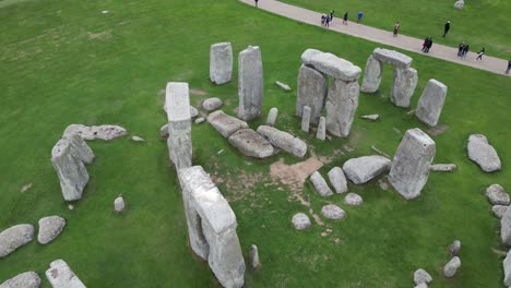 Antena-4k-Del-Monumento-Prehistórico-De-Stonehenge,-En-Wiltshire,-Inglaterra,-Reino-Unido