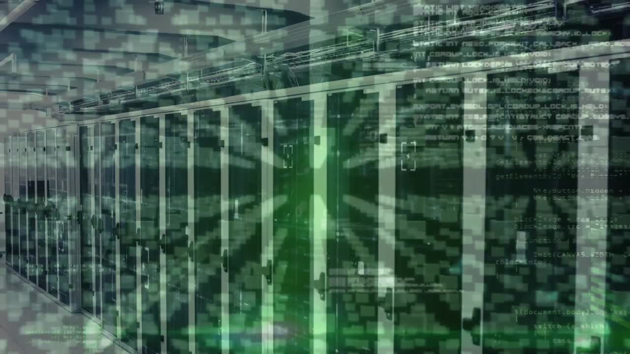 보안 잠금 아이콘의 애니메이션과 컴퓨터 서버 객실에 대한 데이터 처리