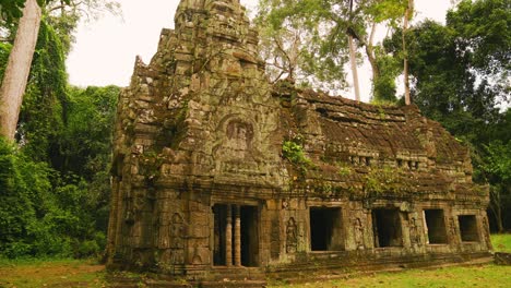 house of fire in preah khan temple, angkor cambodia