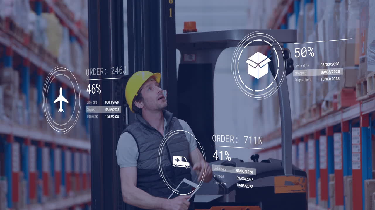 animación de iconos y procesamiento de datos sobre el hombre caucásico que trabaja en el almacén