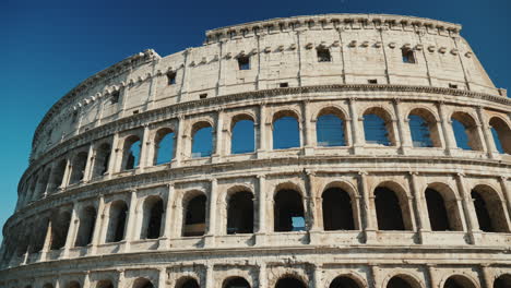 Famous-Coliseum-In-Rome-Italy-1