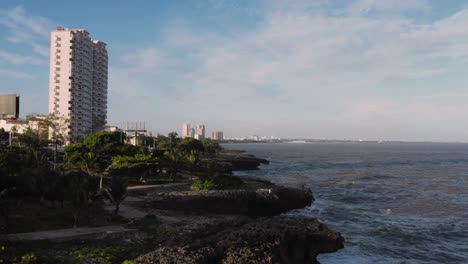 Maleconcito-coast-in-Santo-Domingo,-Dominican-Republic