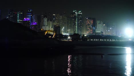 night construction at dubai waterfront