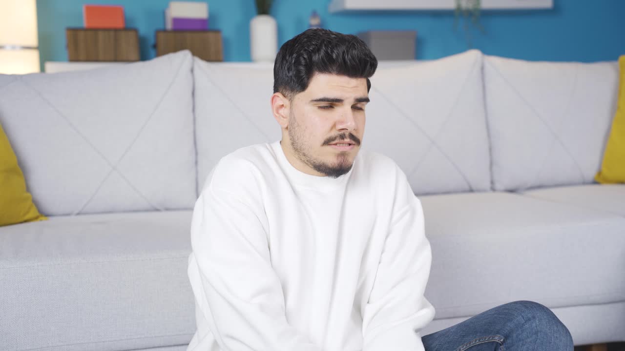 우울한 젊은이.