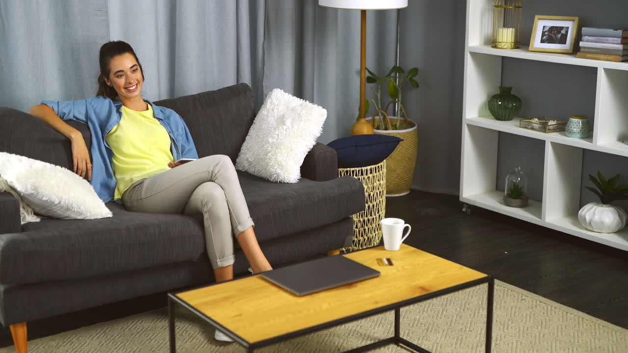 I'll chat to you after my movie