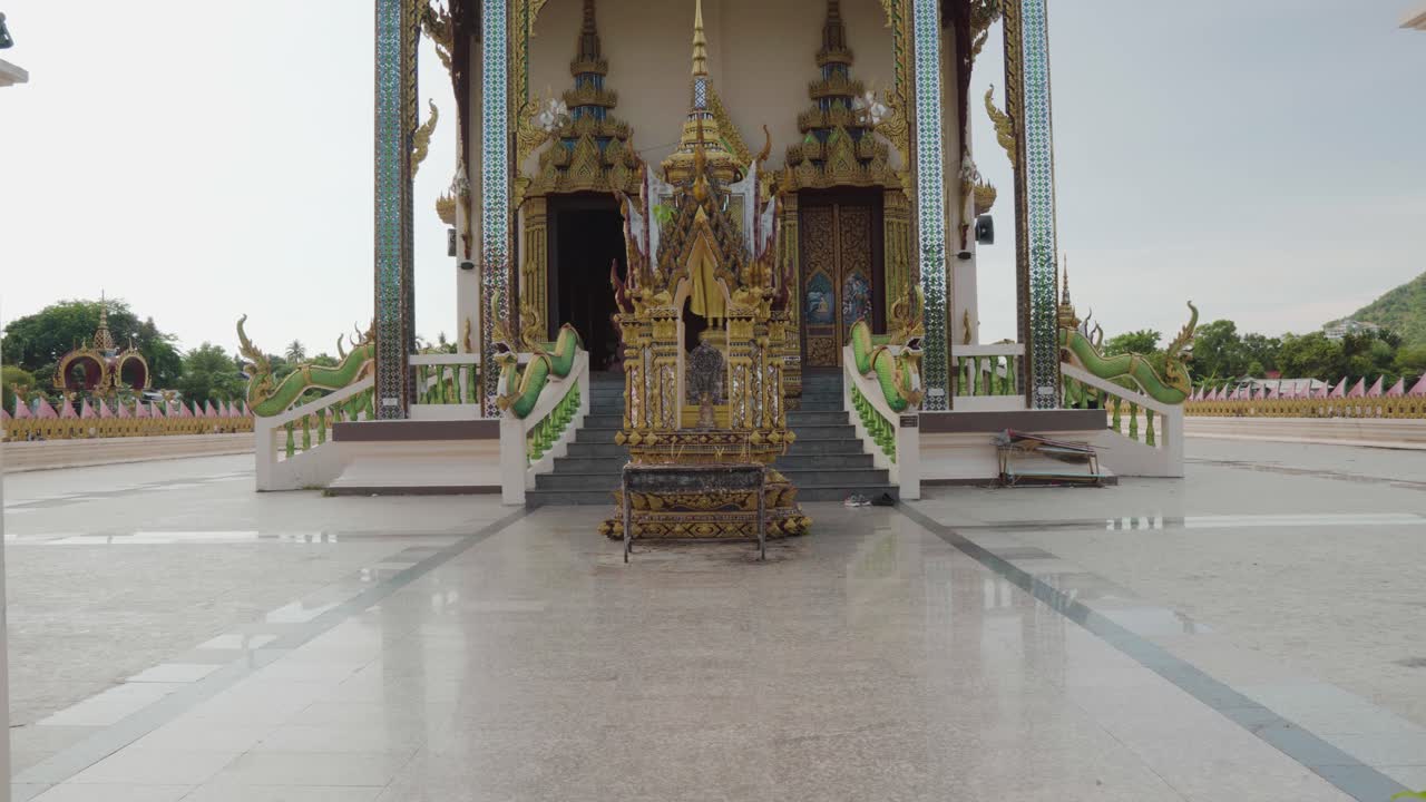 área y alrededores del templo wat plai laem en tailandia, isla de koh samui.