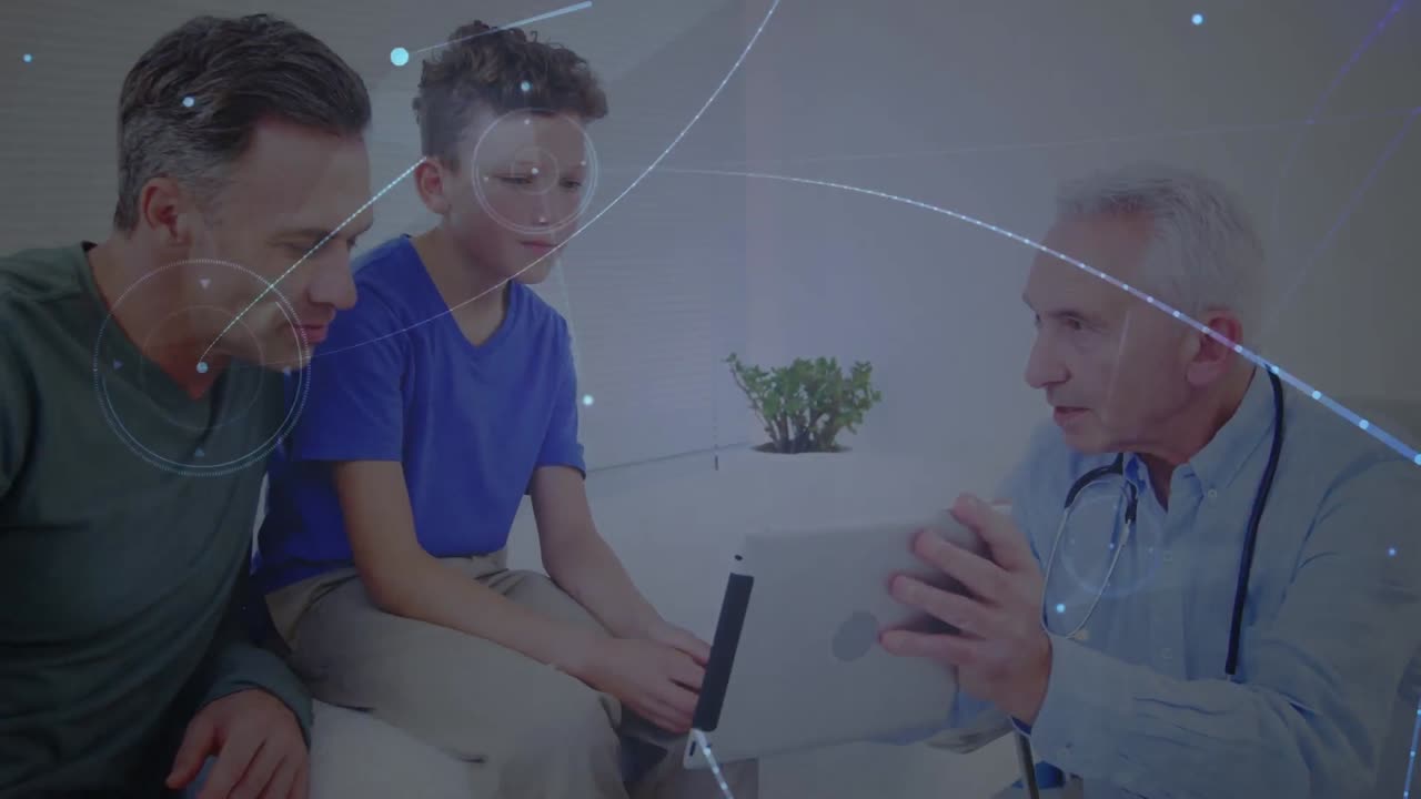 animación de la red de conexiones sobre el médico caucásico discutiendo con el hombre y su hijo