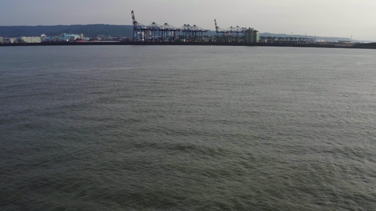 타이페이 포트 컨테이너 터미널 대만 01