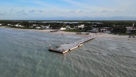 el puerto muy especial de sisal en yucatan