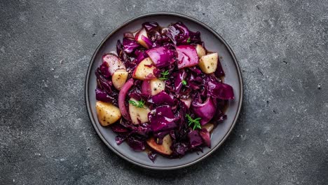 braised red cabbage with apples and potatoes