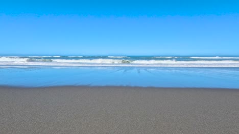 pacific ocean beach water current