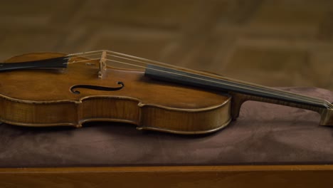 a classical violin