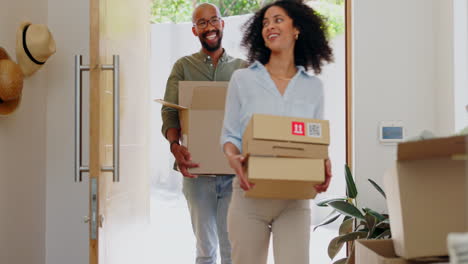 nueva casa, familia feliz en la puerta