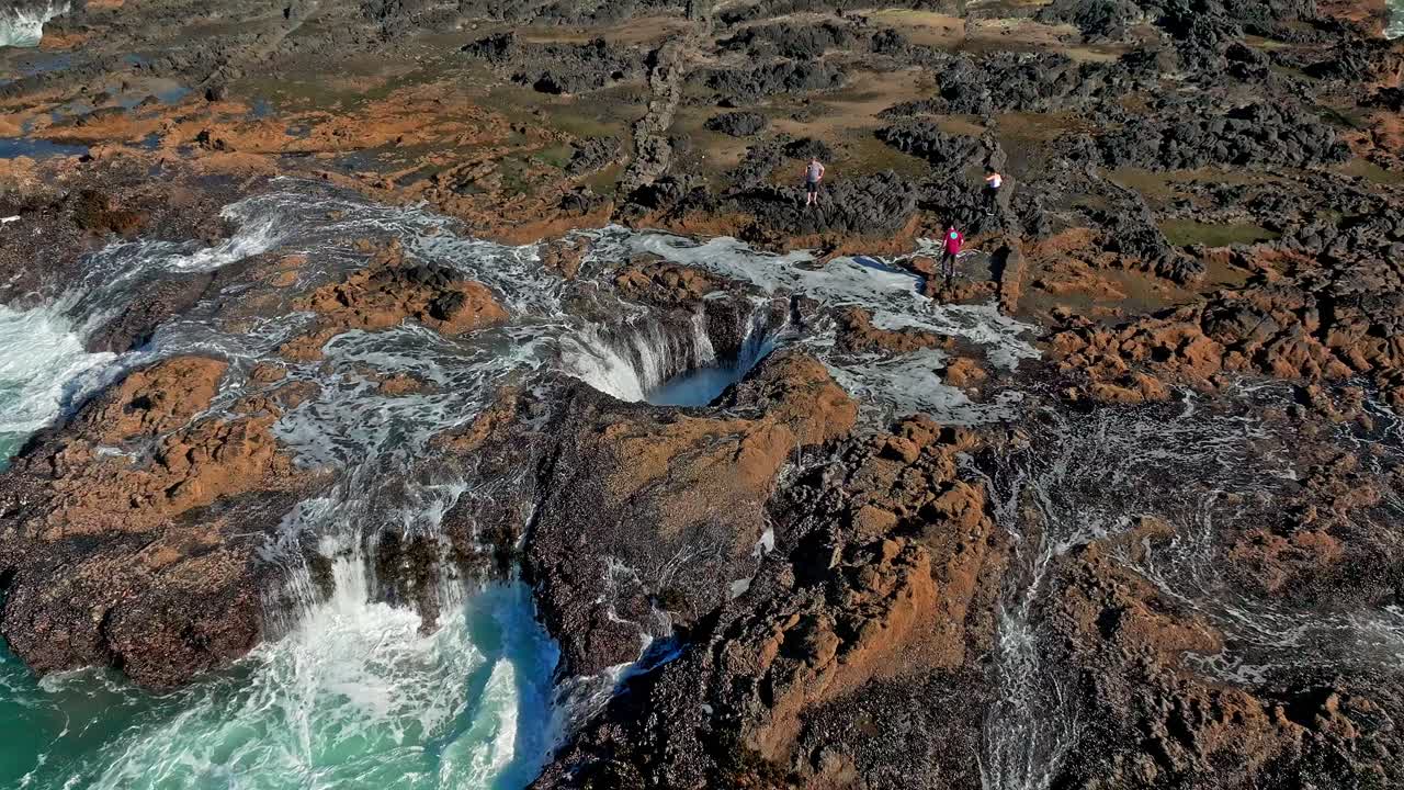 Located in the Cape Perpetua Scenic Area, just three miles south of Yachats Oregon, Thor's Well is a bowl-shaped hole carved out of the rough basalt shoreline