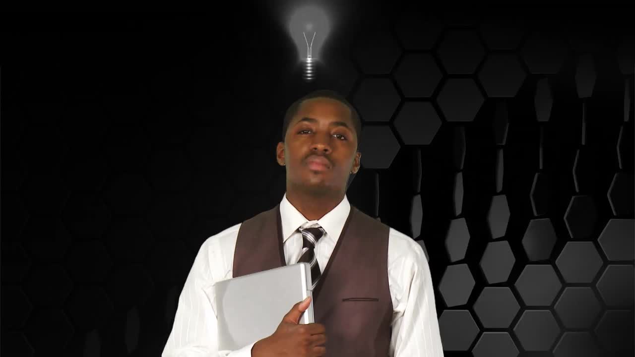 un hombre de negocios exitoso con una idea.