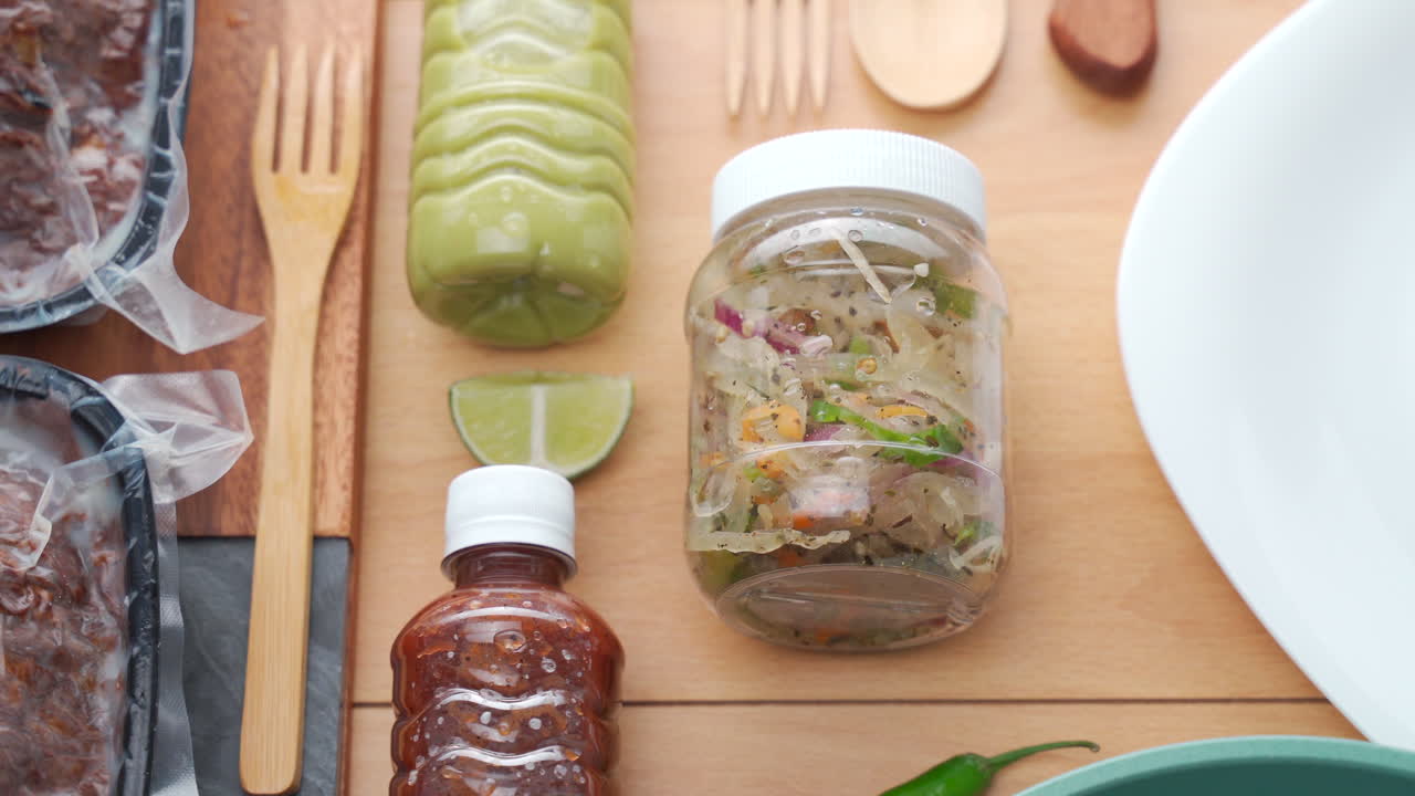 멕시코 타코 파티 탑 뷰 패닝을 위한 고기 살사