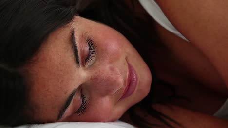 Brunette-haired-woman-sleeping