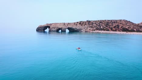 Puente-Natural-En-Playa-Tripiti