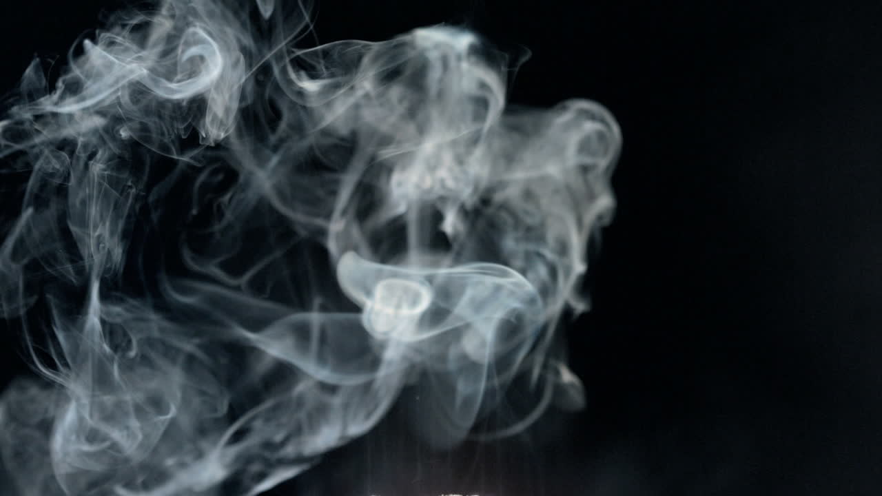 una bocanada de humo.