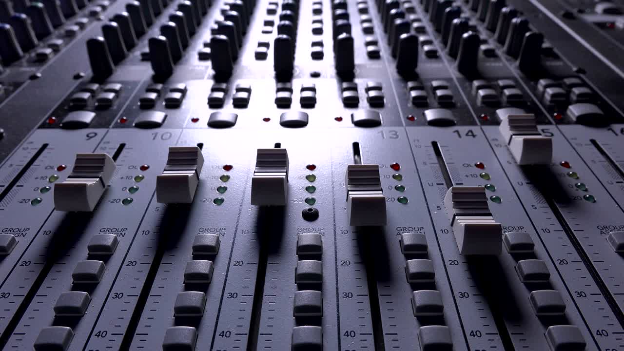 사운드 음악 믹서 제어판
