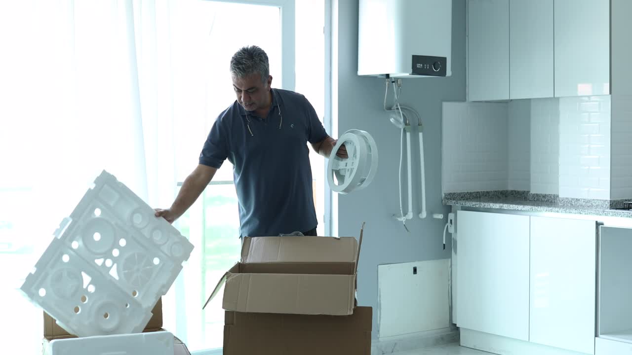 man moving a new apartment