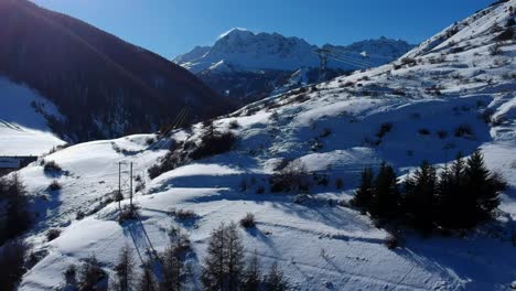 Snow-Capped-Towering-French-Alps