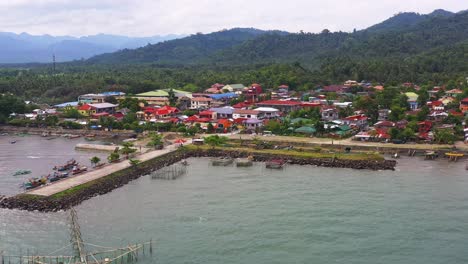 Vista-Aérea-De-La-Provincia-De-San-Bernardo-En-El-Sur-De-Leyte,-Filipinas---Disparo-De-Drones