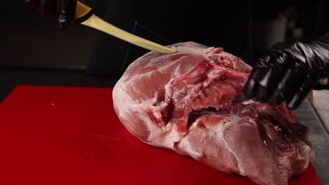 preparing raw pork shoulder