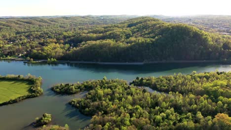 Melton-Lake-Sunset-in-Oak-Ridge,-Tennessee