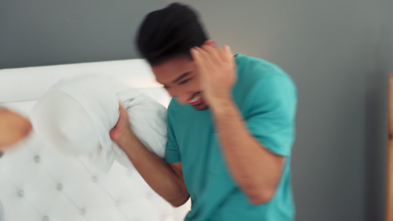 베개 싸움, 행복한 커플