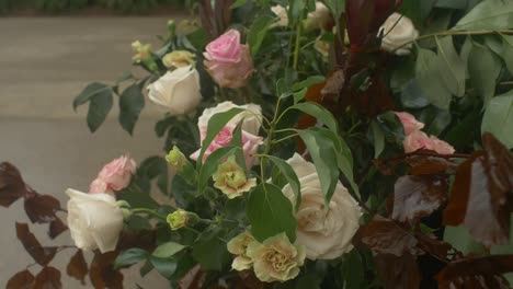 Closeup-of-flower-decorations-at-a-wedding-ceremony