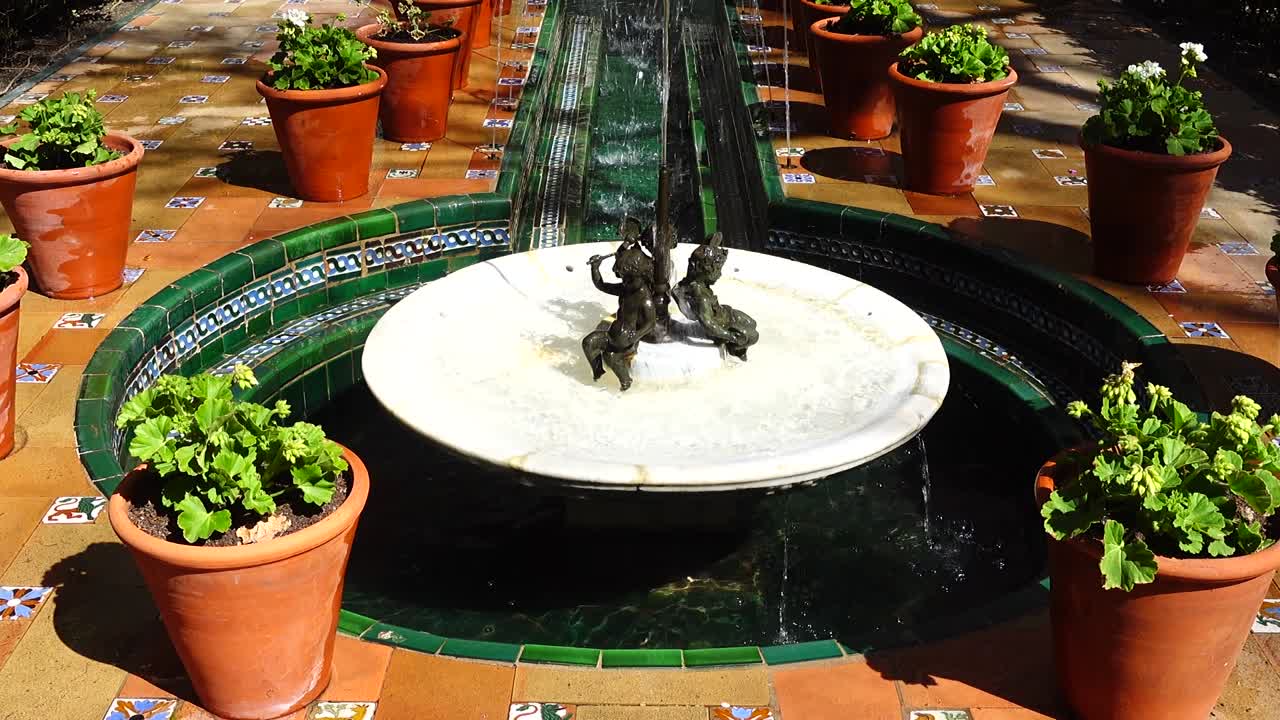 La fuente en el patio de la casa-museo de Sorolla. La casa fue construida entre 1909 y 1910.