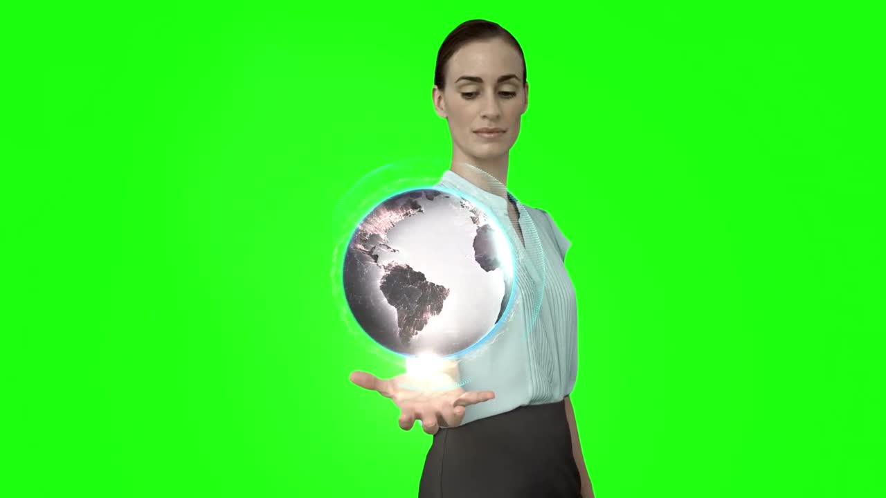 mujer de negocios con animación de globo en frente de la pantalla verde