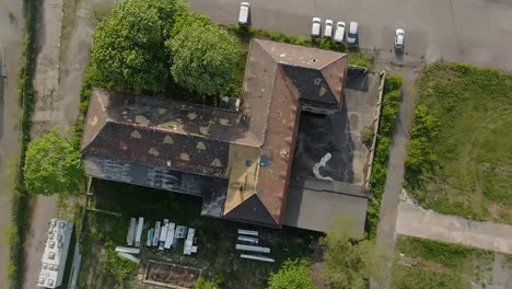 Enchanting-Aerial-View-of-a-Historic-German-Structure:-Drone-Captures-the-Timeless-Beauty