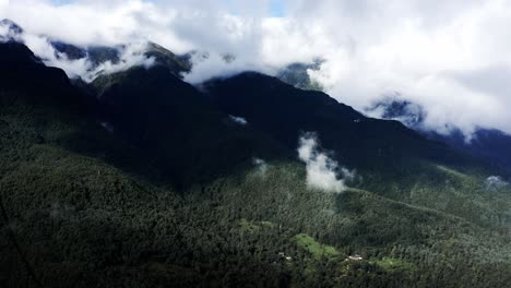 Amazing-Cangshan-mountain-range-above-Dali-city,-China,-aerial-view