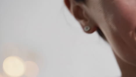woman smiling close-up