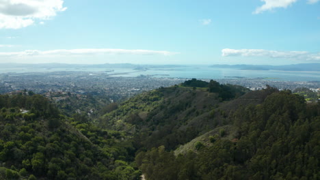 Luftaufnahme-Der-Grünen-Hügel-Am-Grizzly-Peaks-Fish-Ranch-Road-Berkeley-California-Bay-Area